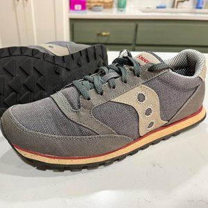 Saucony Jazz Lowpro Vegan size 11.5